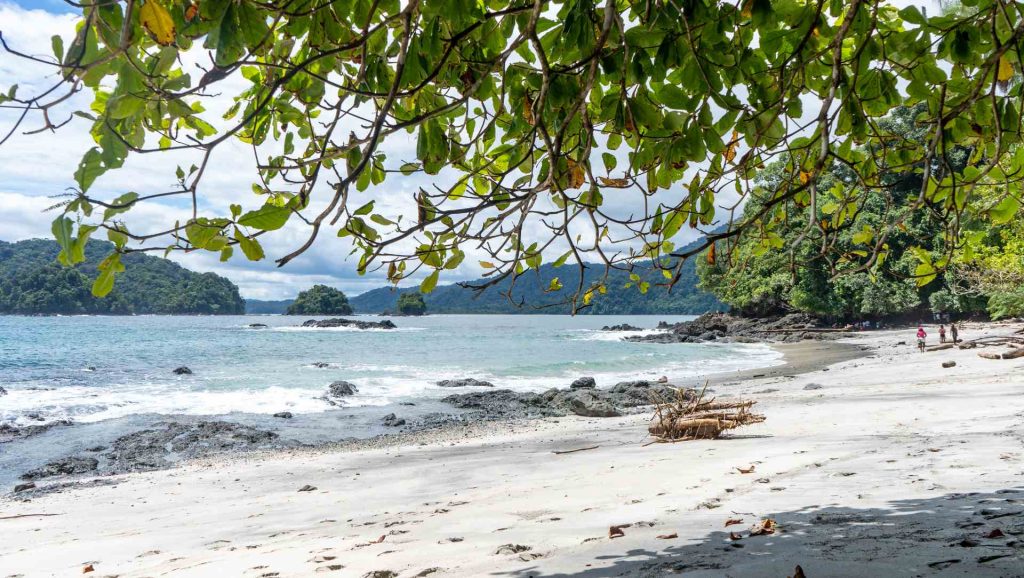 Playa Blanca, Pacífico